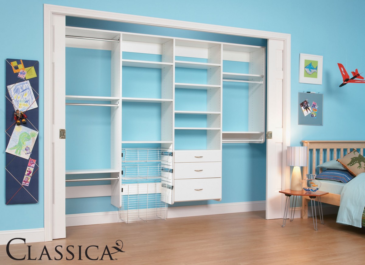 Classica Boys Room Closet Design