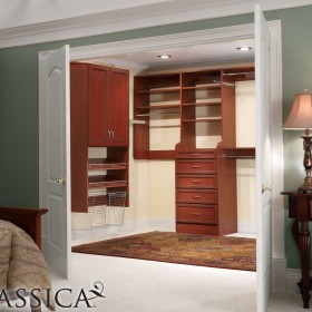 Classica Cherry Walk-In Closet